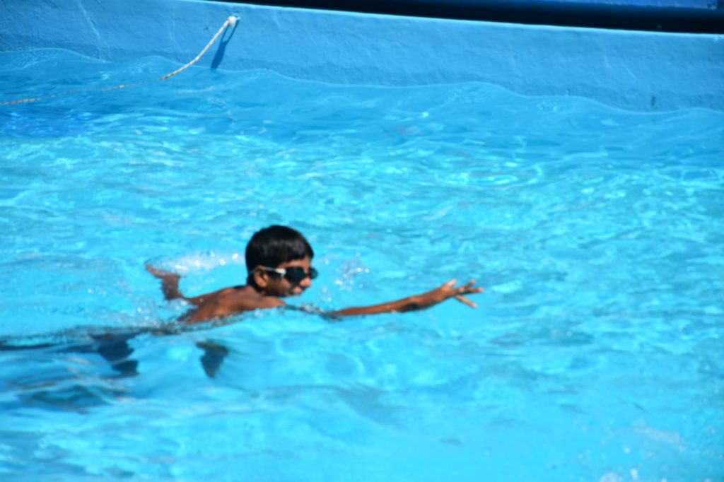 83A68451 D500 4624 AD9B A7464E32FB4B